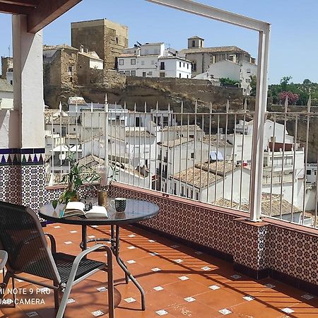 Casa De Las Lanzas Setenil De Las Bodegas 외부 사진