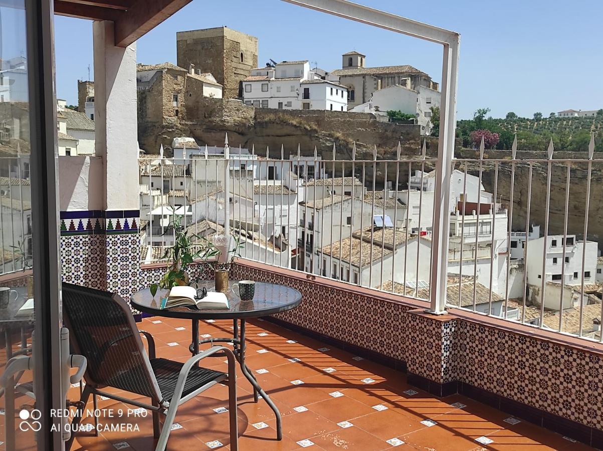 Casa De Las Lanzas Setenil De Las Bodegas 외부 사진