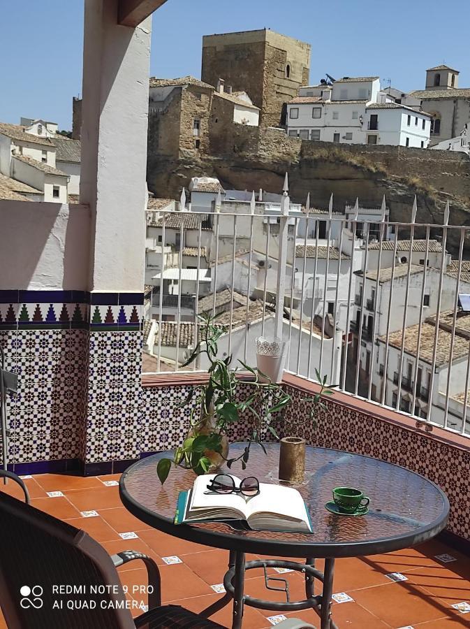 Casa De Las Lanzas Setenil De Las Bodegas 외부 사진